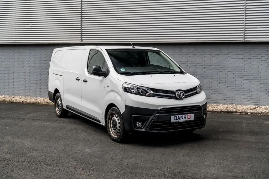 Photo 1 : Toyota Proace 2017 Diesel