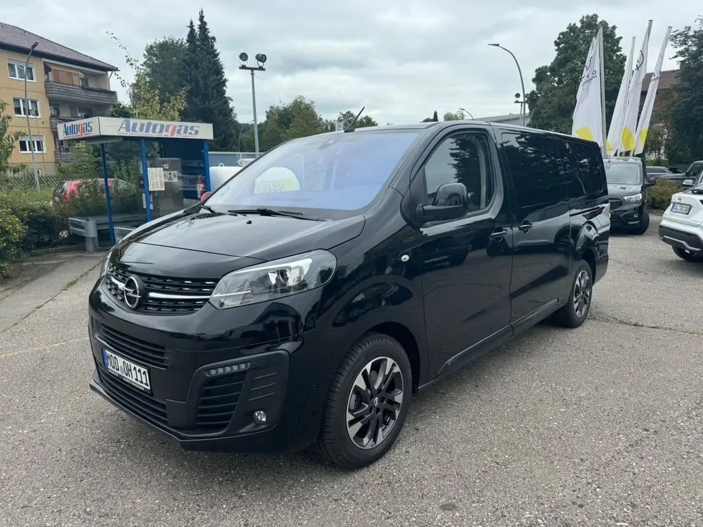 Photo 1 : Opel Zafira 2024 Diesel