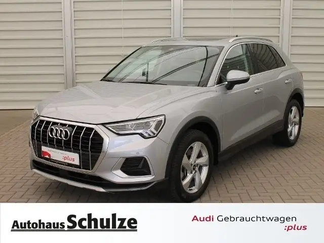 Photo 1 : Audi Q3 2021 Petrol