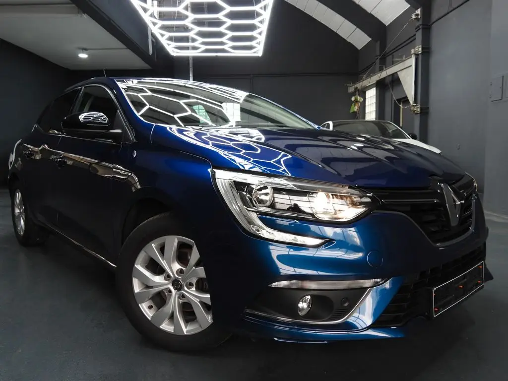 Photo 1 : Renault Megane 2019 Petrol