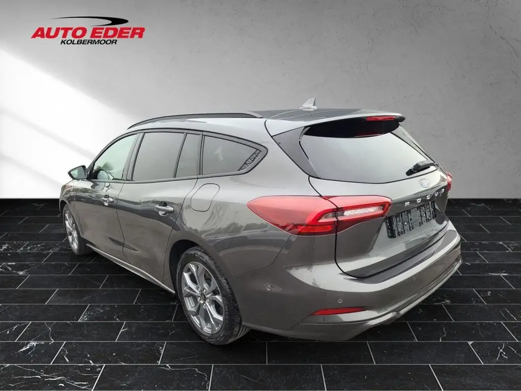 Photo 1 : Ford Focus 2024 Essence