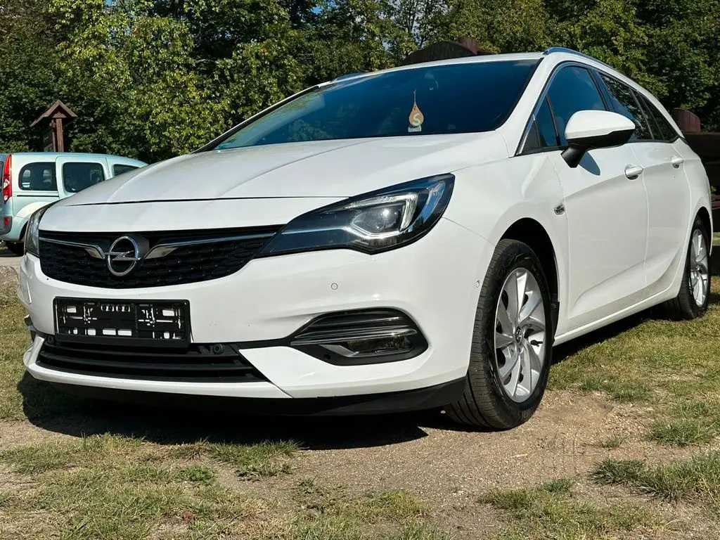 Photo 1 : Opel Astra 2021 Diesel