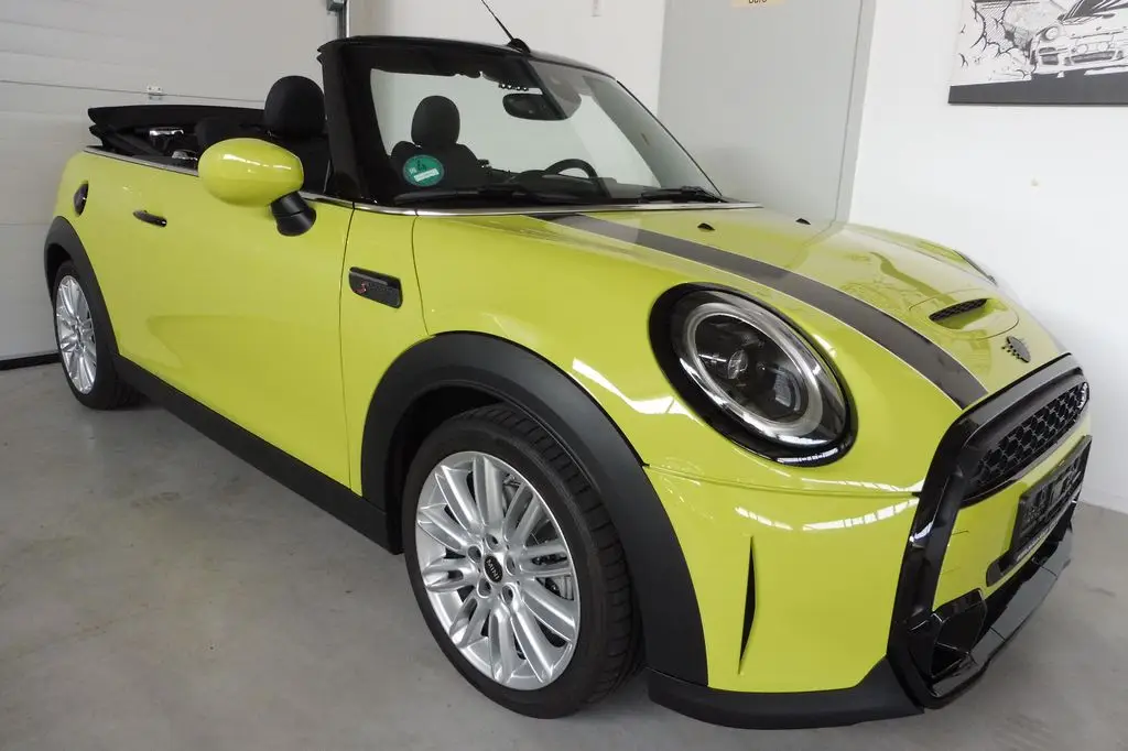 Photo 1 : Mini Cooper 2023 Petrol