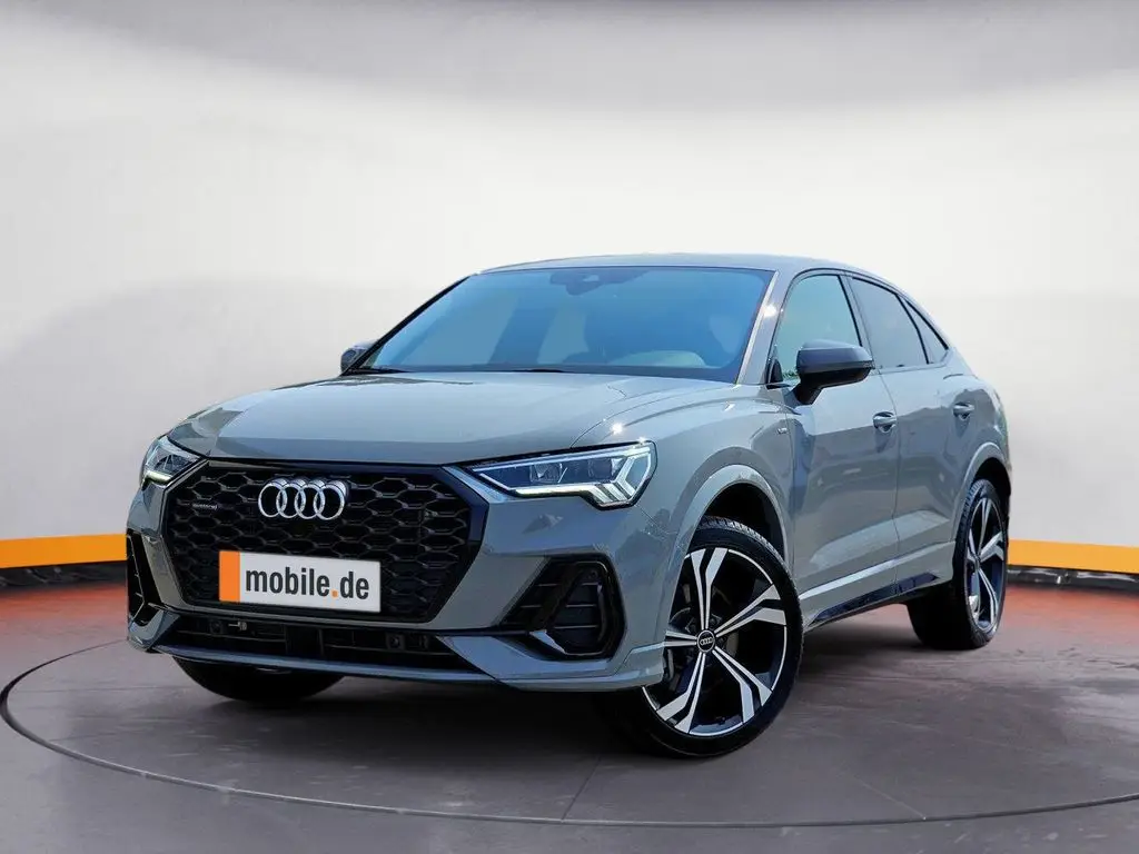 Photo 1 : Audi Q3 2024 Diesel