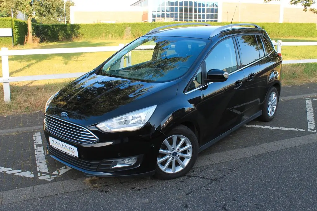 Photo 1 : Ford C-max 2016 Petrol