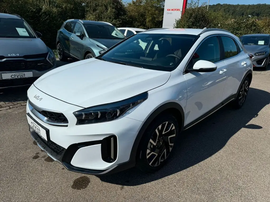 Photo 1 : Kia Xceed 2024 Petrol