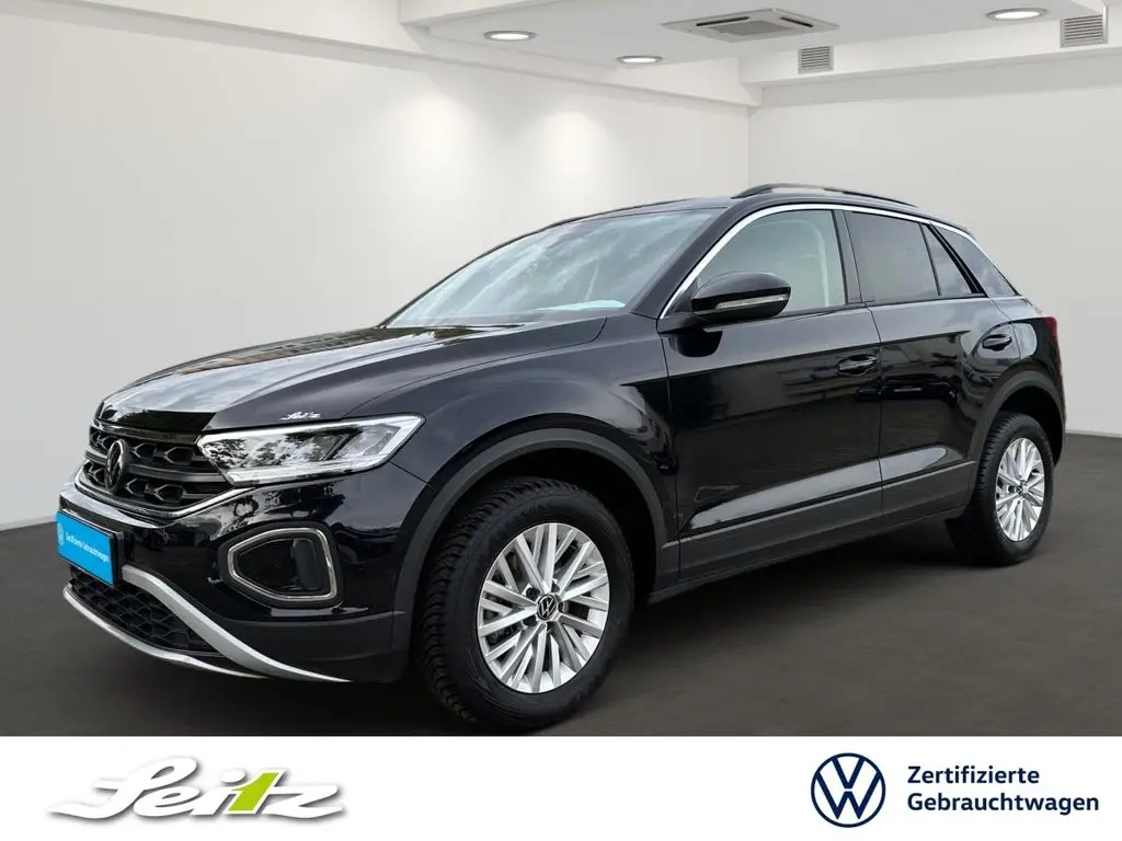 Photo 1 : Volkswagen T-roc 2023 Essence