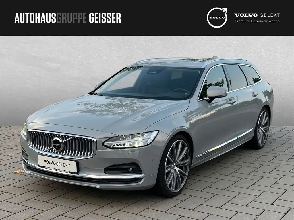 Photo 1 : Volvo V90 2023 Diesel