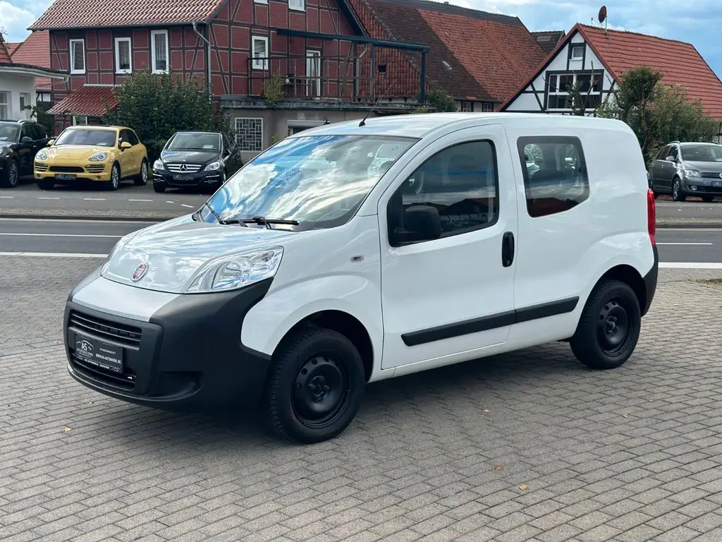 Photo 1 : Fiat Fiorino 2016 Petrol