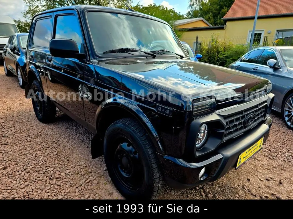 Photo 1 : Lada Niva 2021 Petrol