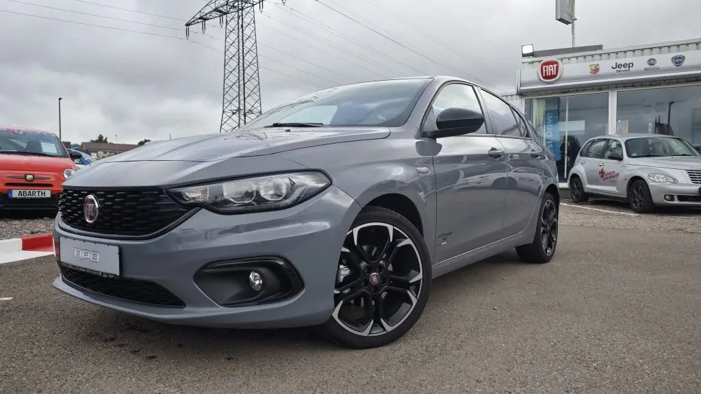 Photo 1 : Fiat Tipo 2020 Petrol