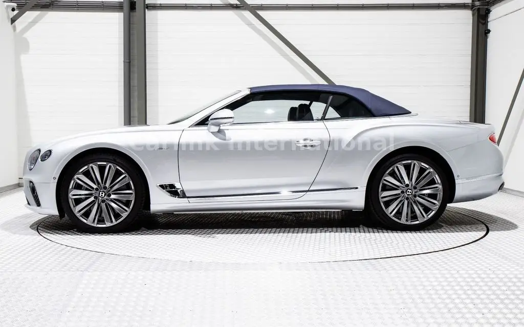 Photo 1 : Bentley Continental 2024 Petrol