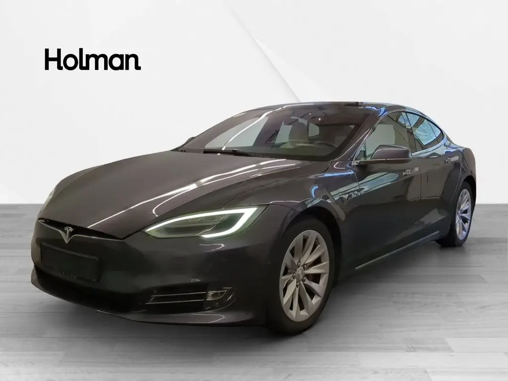 Photo 1 : Tesla Model S 2019 Non renseigné