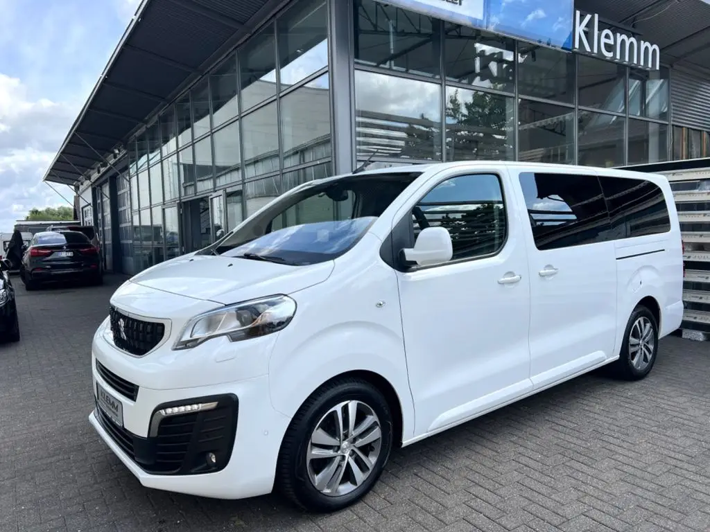 Photo 1 : Peugeot Traveller 2018 Diesel