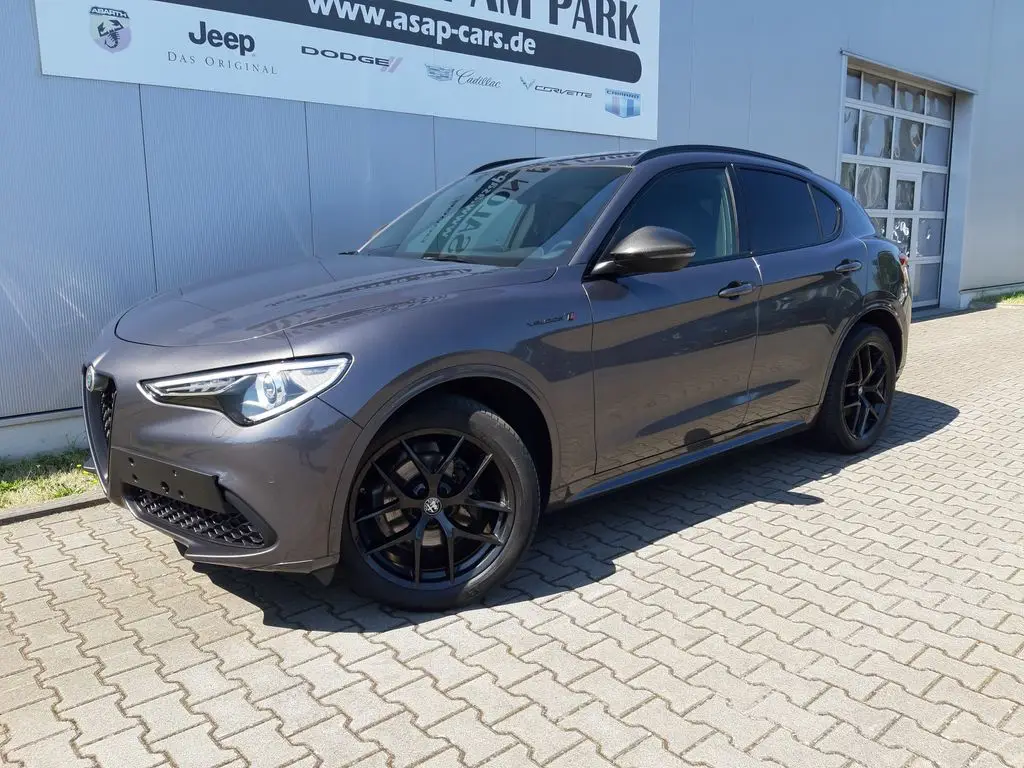 Photo 1 : Alfa Romeo Stelvio 2021 Petrol