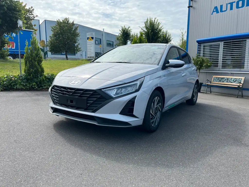 Photo 1 : Hyundai I20 2024 Petrol