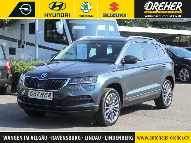 Photo 1 : Skoda Karoq 2021 Essence