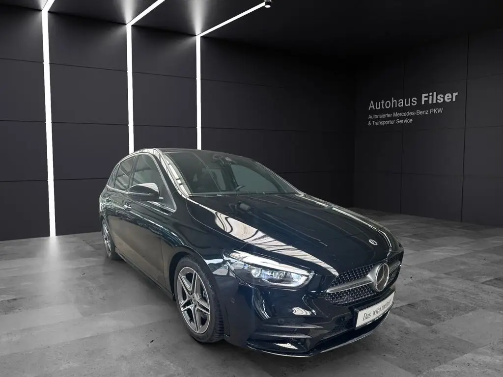 Photo 1 : Mercedes-benz Classe B 2023 Petrol