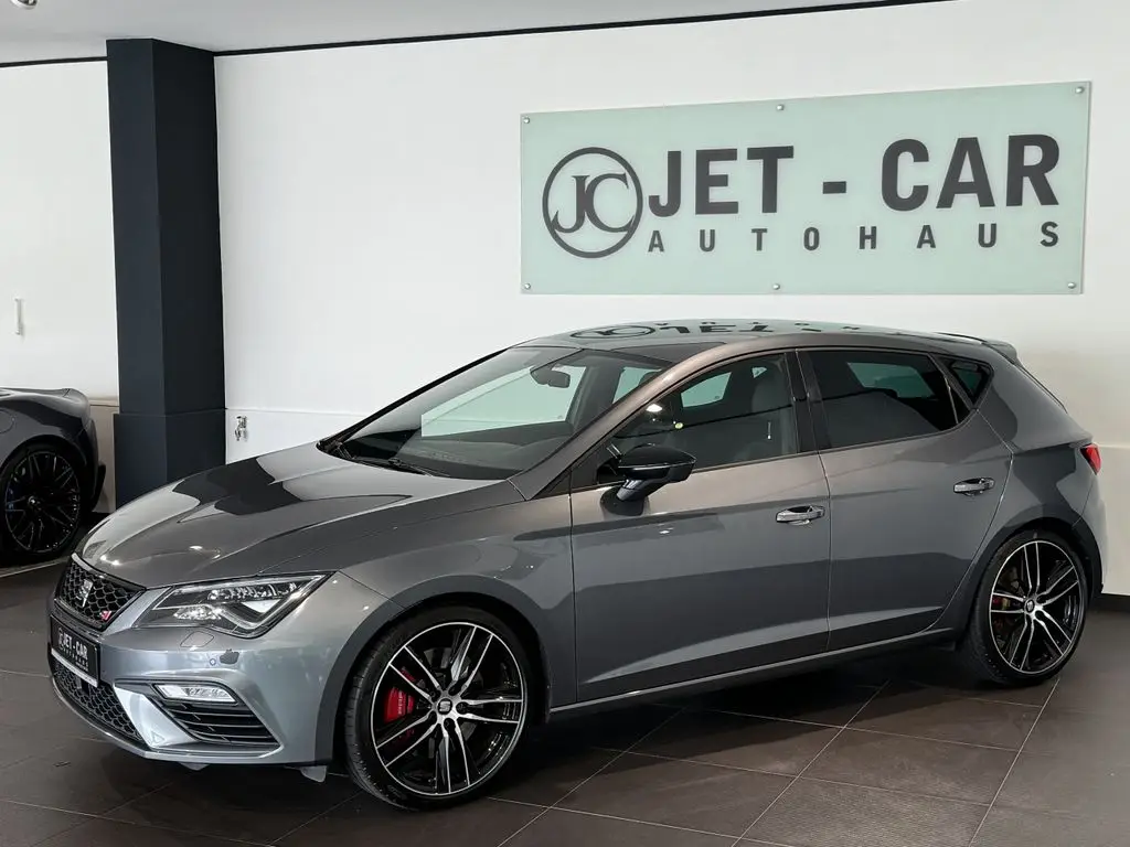 Photo 1 : Seat Leon 2017 Petrol