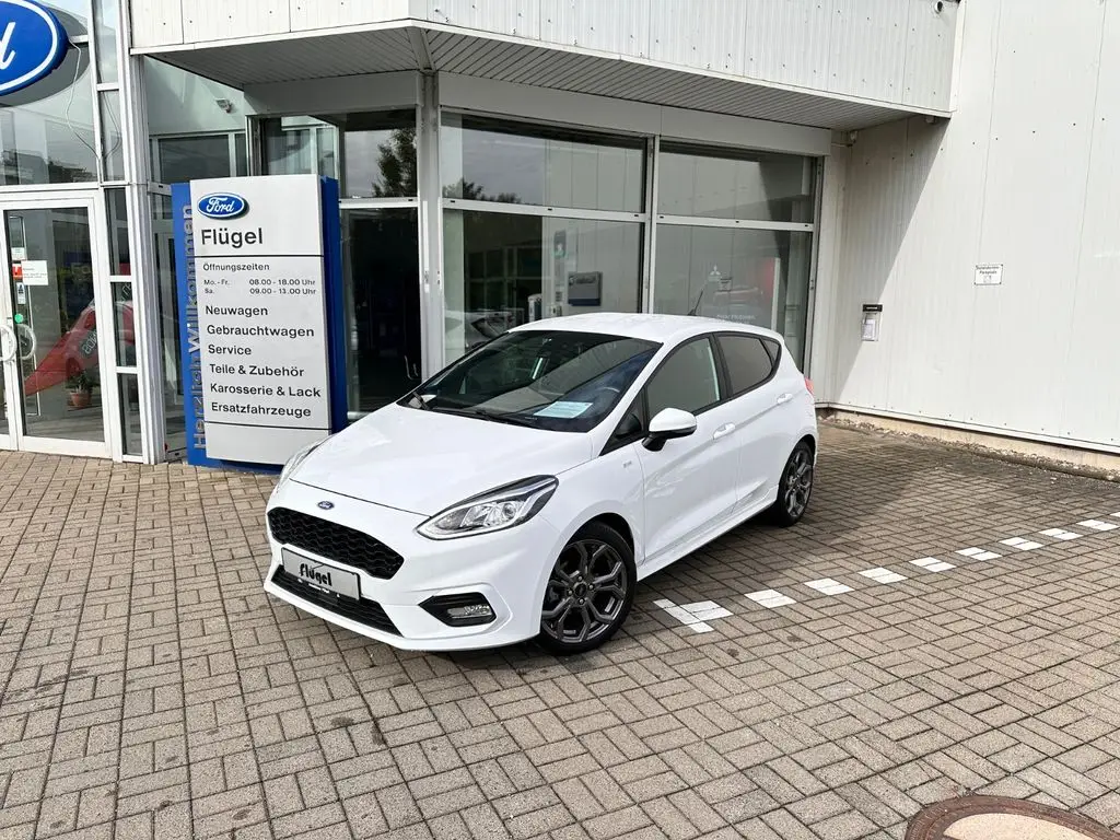 Photo 1 : Ford Fiesta 2021 Petrol