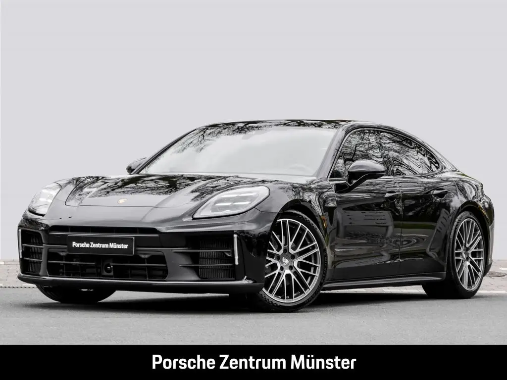 Photo 1 : Porsche Panamera 2024 Essence