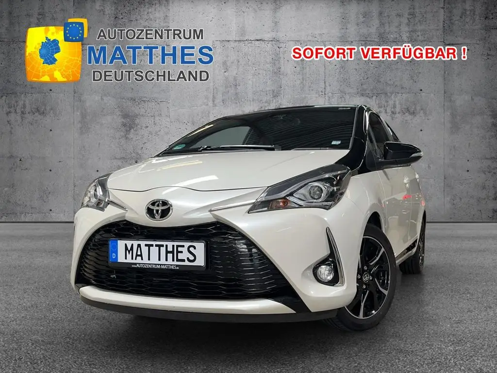 Photo 1 : Toyota Yaris 2018 Petrol