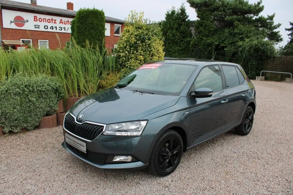 Photo 1 : Skoda Fabia 2020 Essence