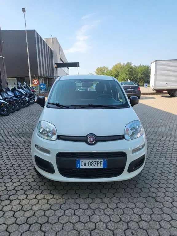 Photo 1 : Fiat Panda 2020 Essence