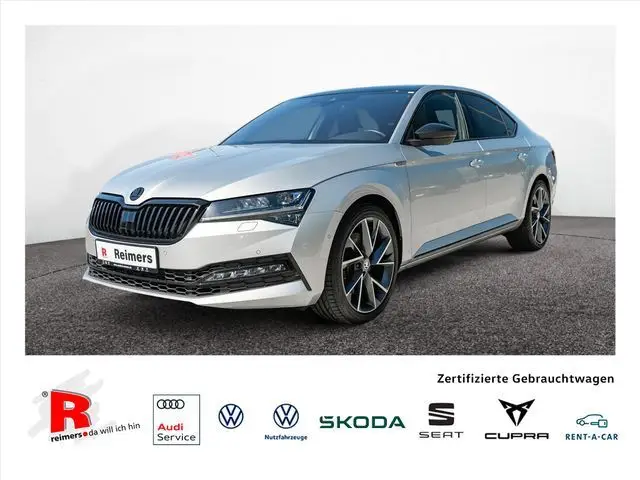 Photo 1 : Skoda Superb 2023 Petrol