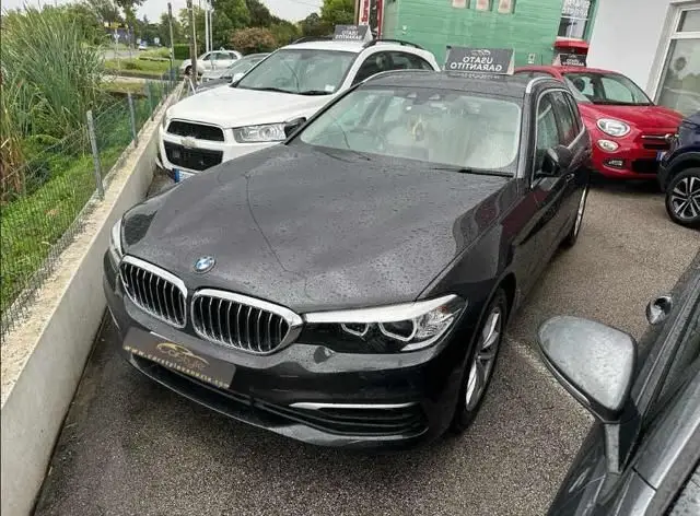 Photo 1 : Bmw Serie 5 2019 Diesel