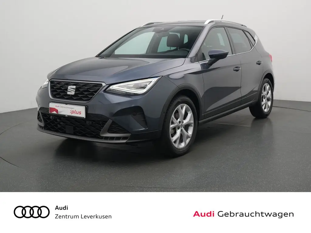 Photo 1 : Seat Arona 2023 Petrol