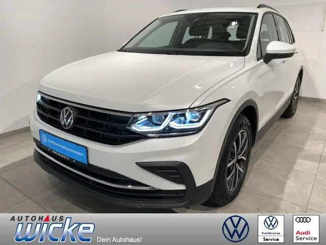 Photo 1 : Volkswagen Tiguan 2023 Petrol