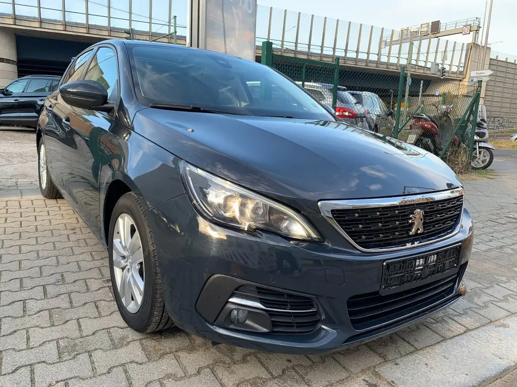 Photo 1 : Peugeot 308 2019 Diesel