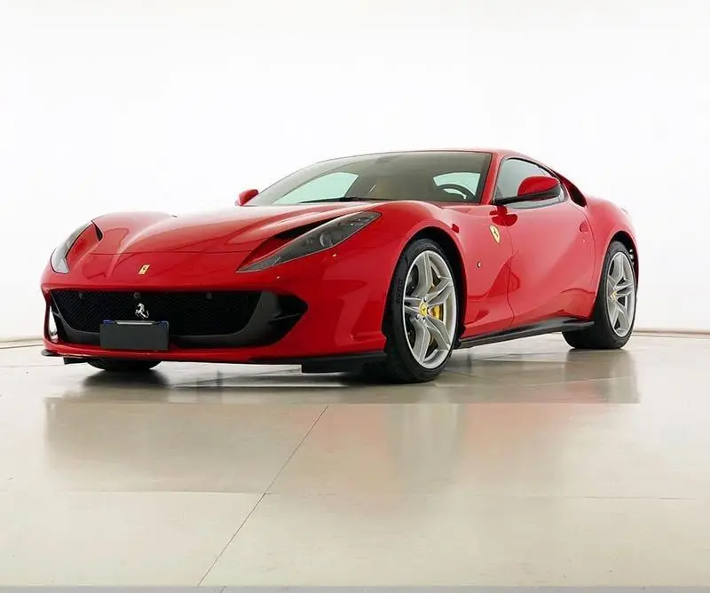 Photo 1 : Ferrari 812 2018 Essence