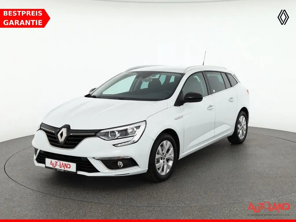 Photo 1 : Renault Megane 2019 Essence