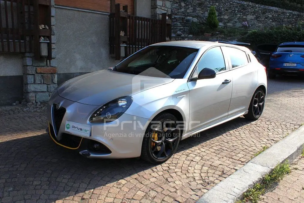 Photo 1 : Alfa Romeo Giulietta 2019 Diesel