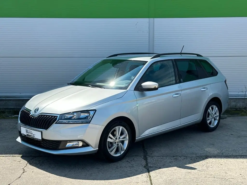 Photo 1 : Skoda Fabia 2023 Essence