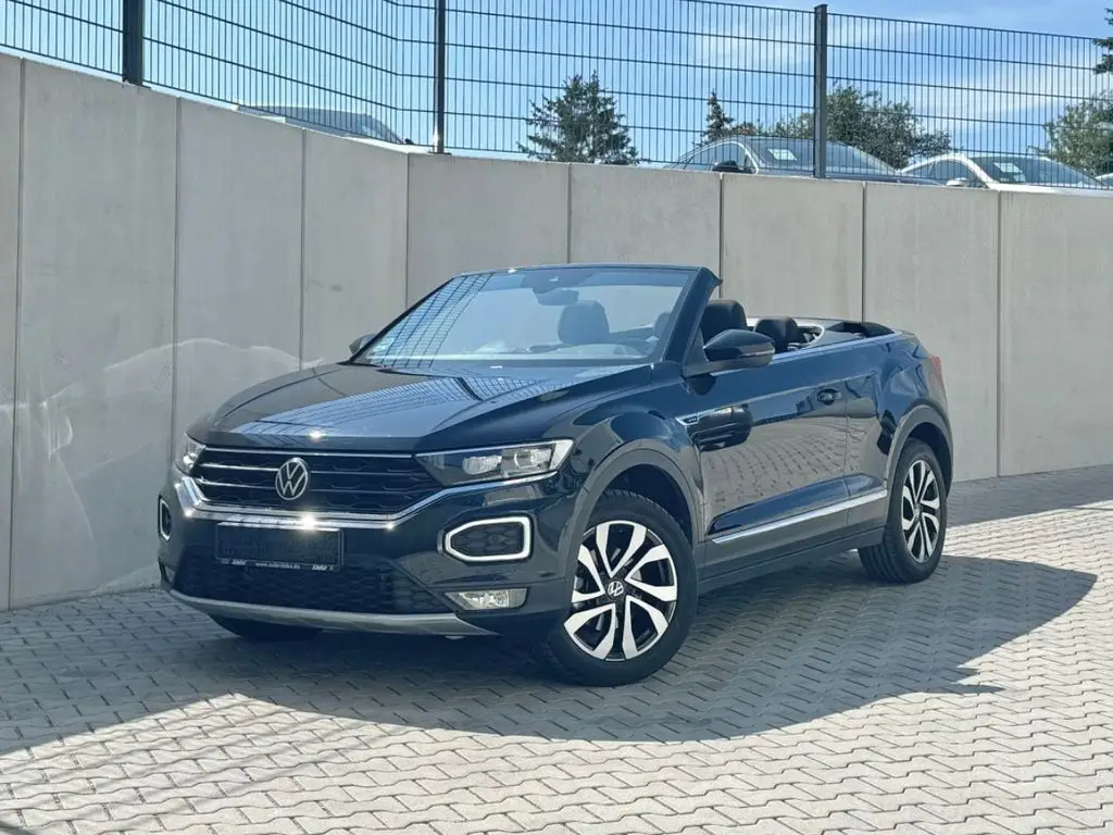 Photo 1 : Volkswagen T-roc 2021 Essence