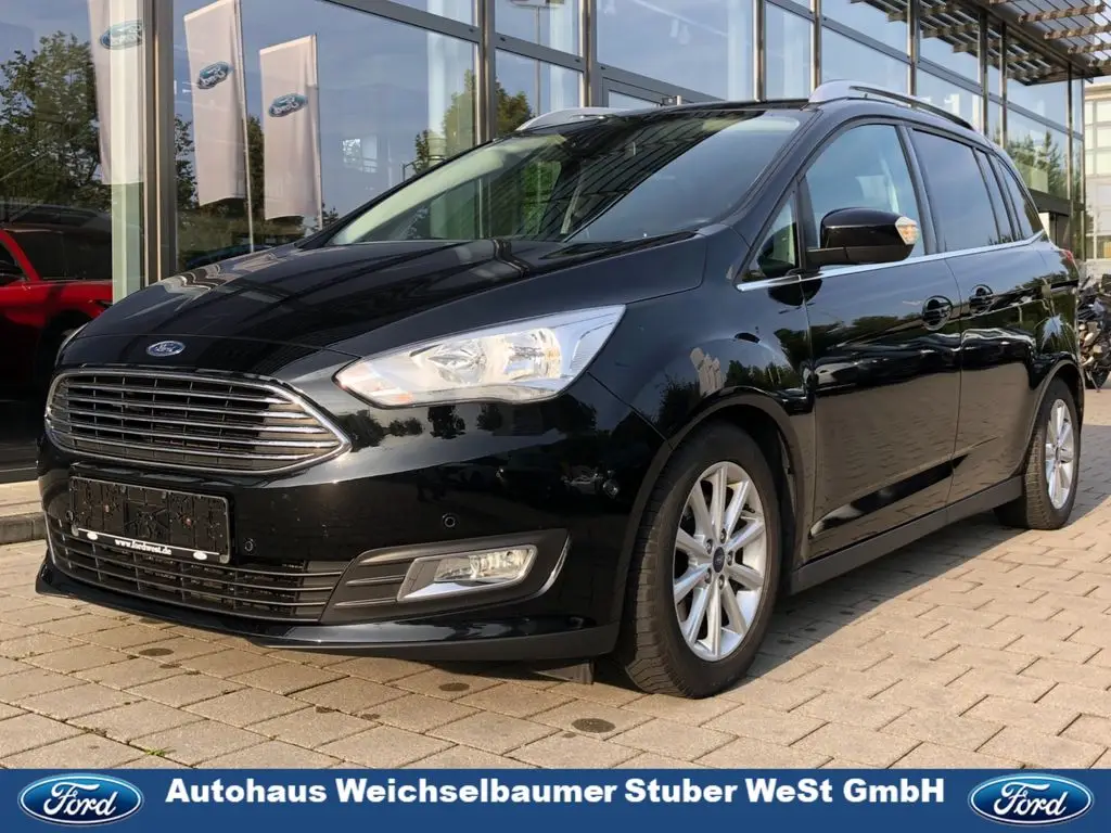 Photo 1 : Ford Grand C-max 2017 Petrol