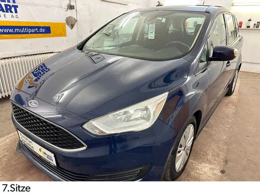 Photo 1 : Ford Grand C-max 2017 Essence