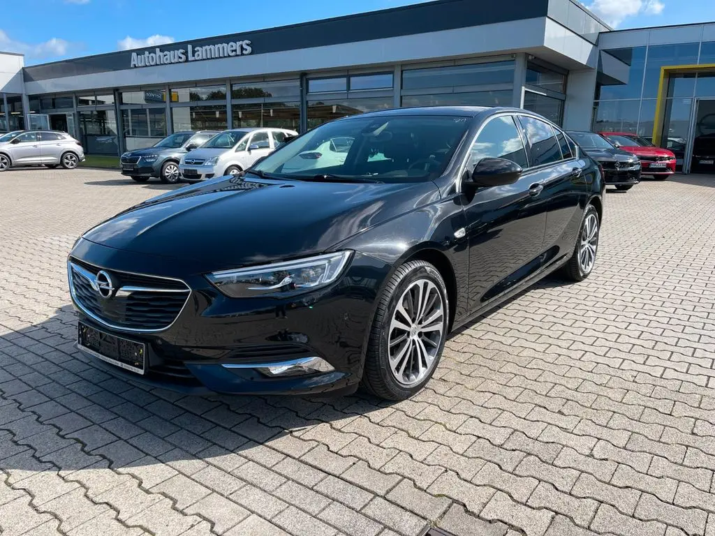 Photo 1 : Opel Insignia 2018 Diesel