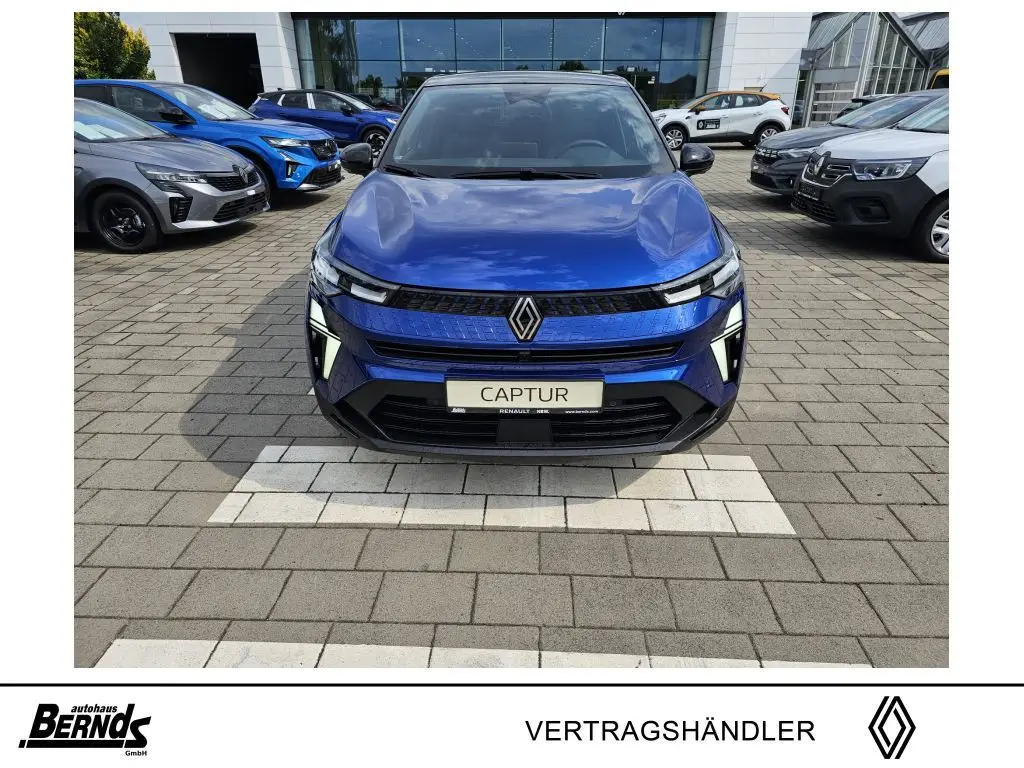 Photo 1 : Renault Captur 2024 Petrol