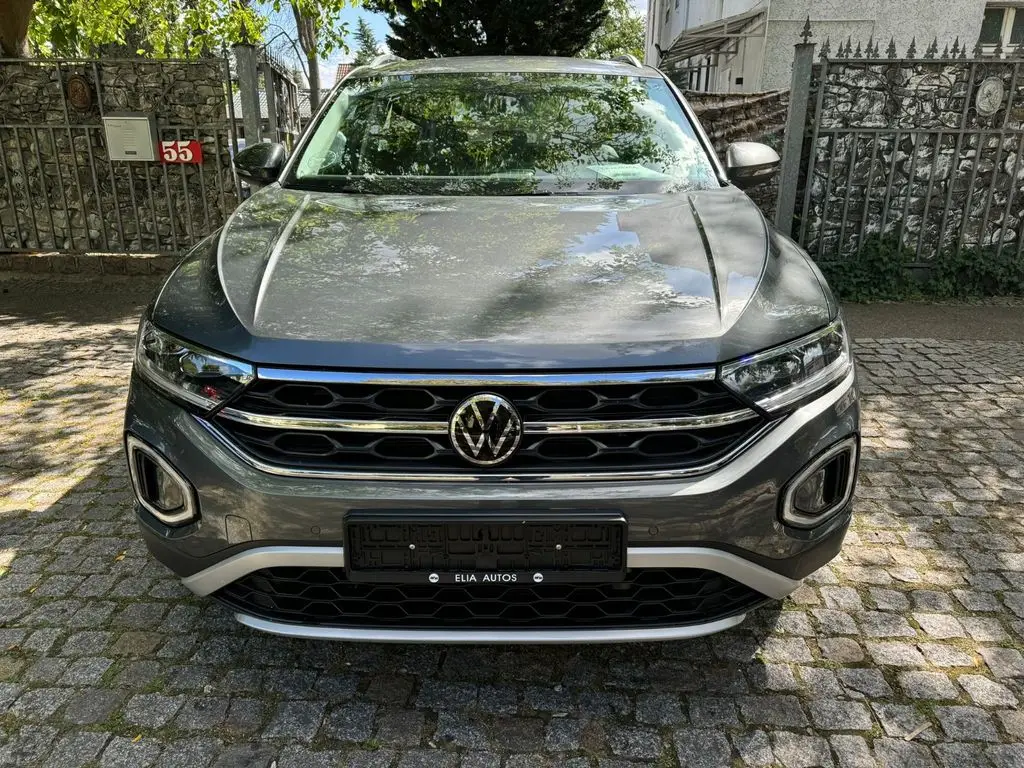 Photo 1 : Volkswagen T-roc 2022 Petrol