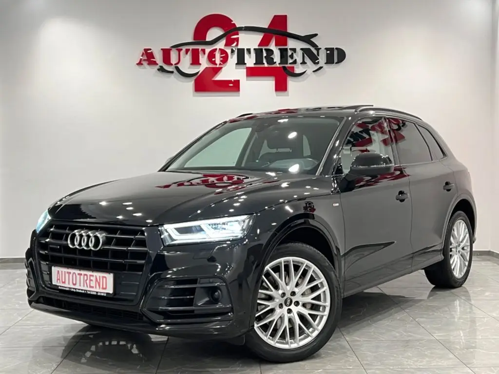 Photo 1 : Audi Q5 2019 Diesel