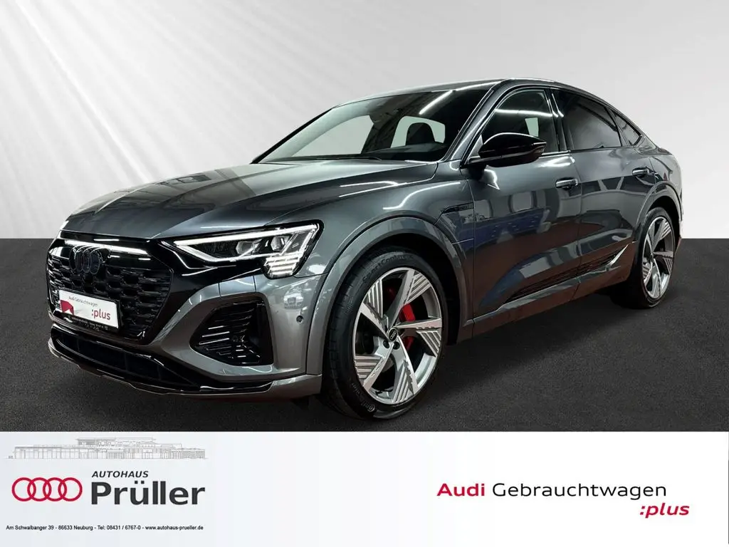 Photo 1 : Audi Q8 2023 Not specified