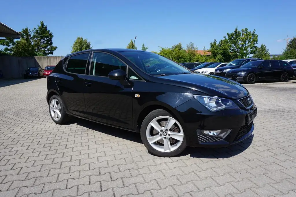 Photo 1 : Seat Ibiza 2015 Essence