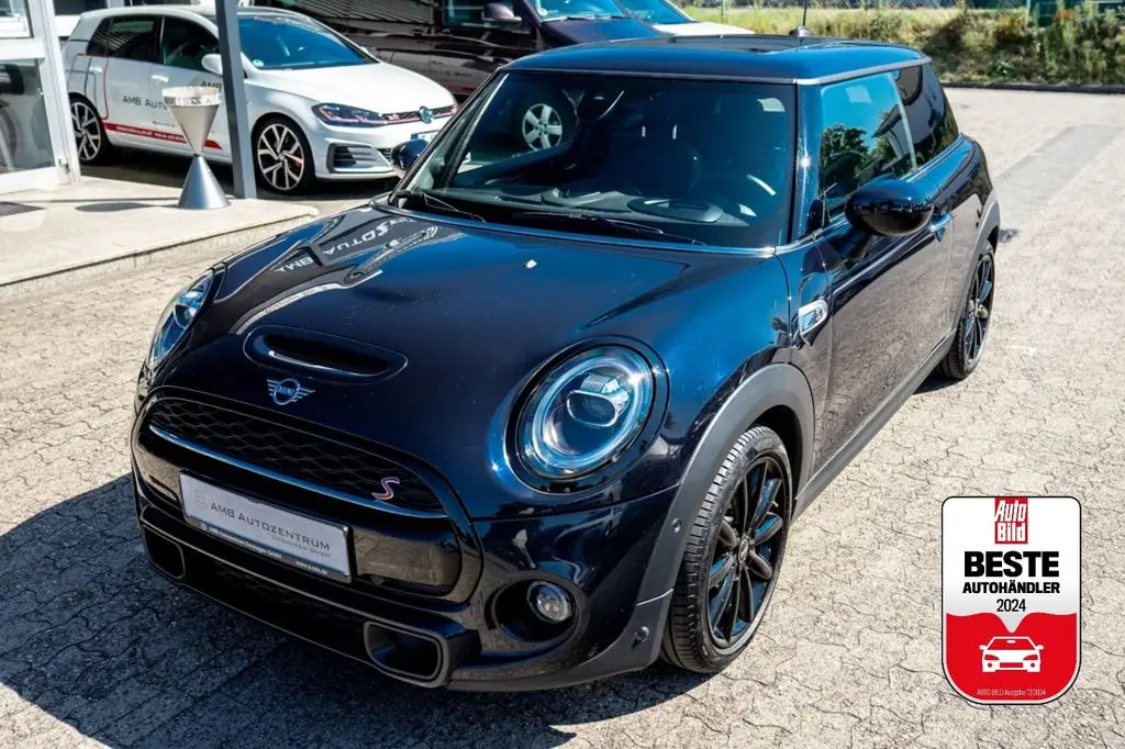 Photo 1 : Mini Cooper 2020 Petrol