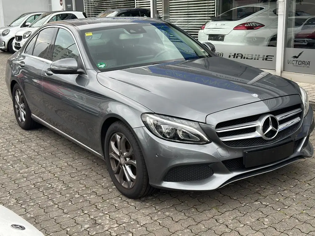 Photo 1 : Mercedes-benz Classe C 2017 Petrol