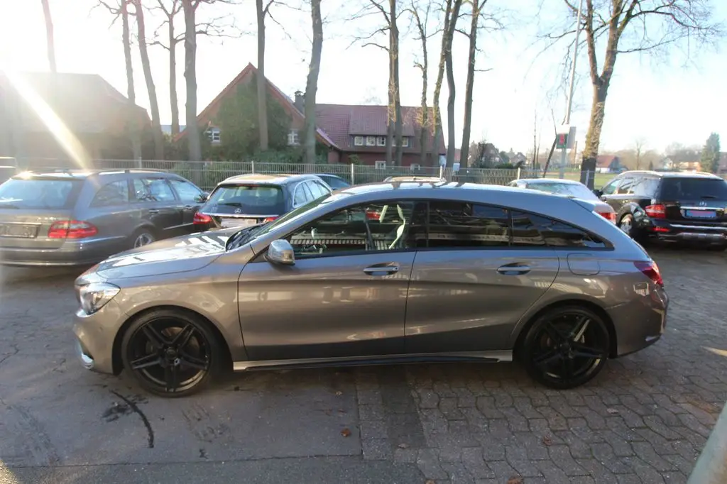 Photo 1 : Mercedes-benz Classe Cla 2016 Essence