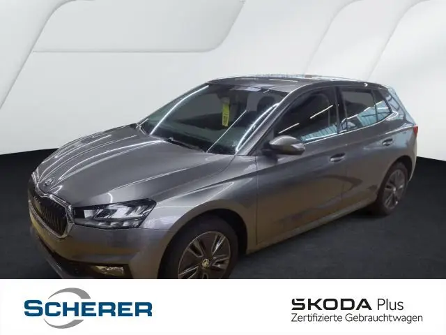 Photo 1 : Skoda Fabia 2024 Essence